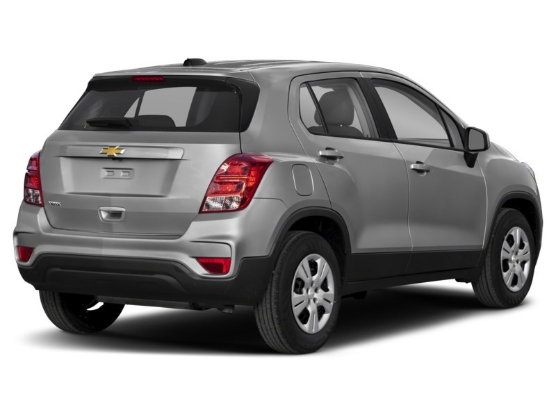 2019 Chevrolet Trax FWD 4dr LS Exterior Shot 2