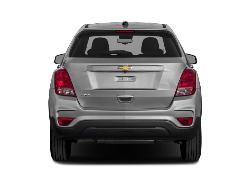 2019 Chevrolet Trax FWD 4dr LS Exterior Shot 8