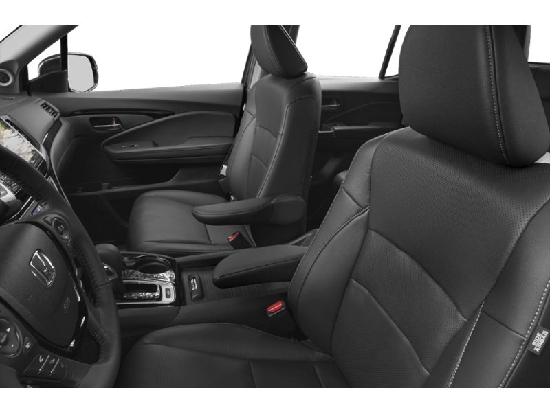 2017 Honda Ridgeline 4WD Crew Cab Touring Interior Shot 4