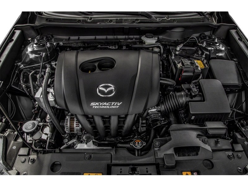 2017 Mazda CX-3 FWD 4dr GS Exterior Shot 3
