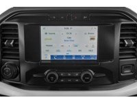 2022 Ford F-150 XLT 4WD SuperCrew 5.5' Box Interior Shot 2