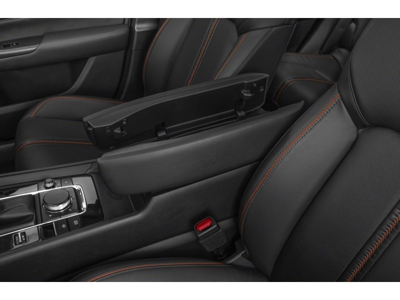 2024 Mazda CX-50 GT AWD Interior Shot 7