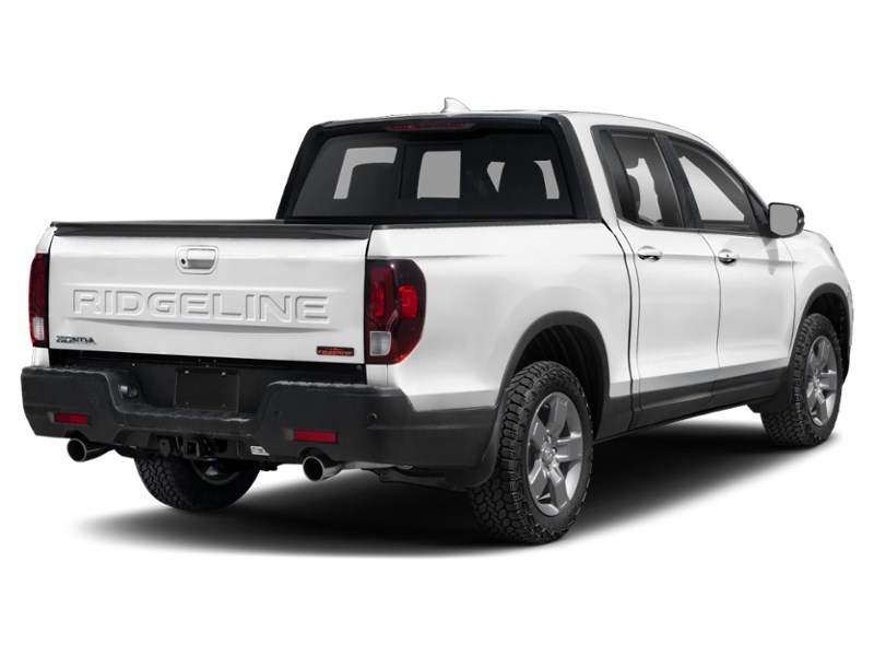 2024 Honda Ridgeline TrailSport AWD Exterior Shot 2