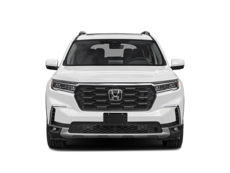2025 Honda Pilot Touring AWD Exterior Shot 5