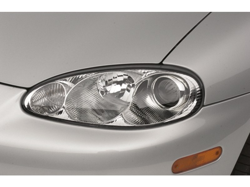 2001 Mazda MX-5 Miata 2dr Conv 5-Spd Manual Exterior Shot 8