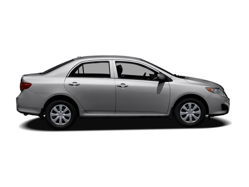 2010 Toyota Corolla 4dr Sdn Man CE Exterior Shot 11