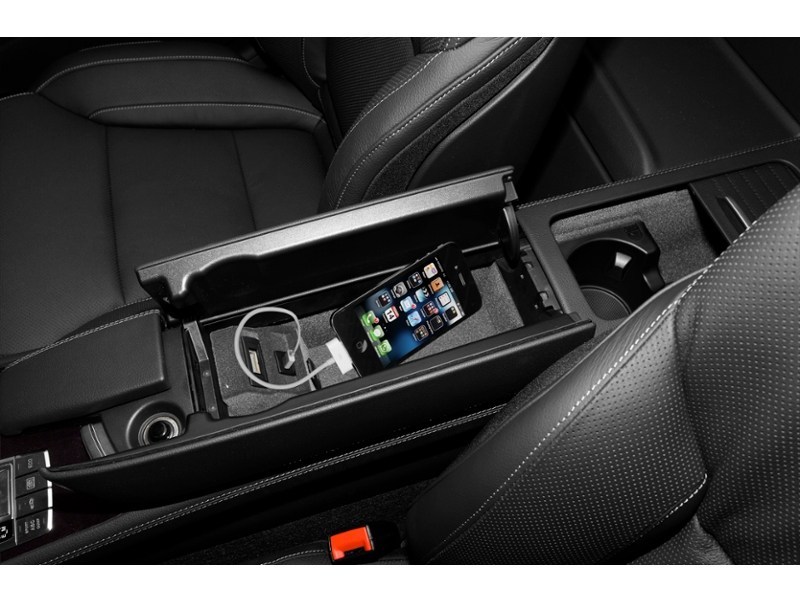 2013 Mercedes-Benz SL-Class 2dr Roadster SL 550 Interior Shot 7