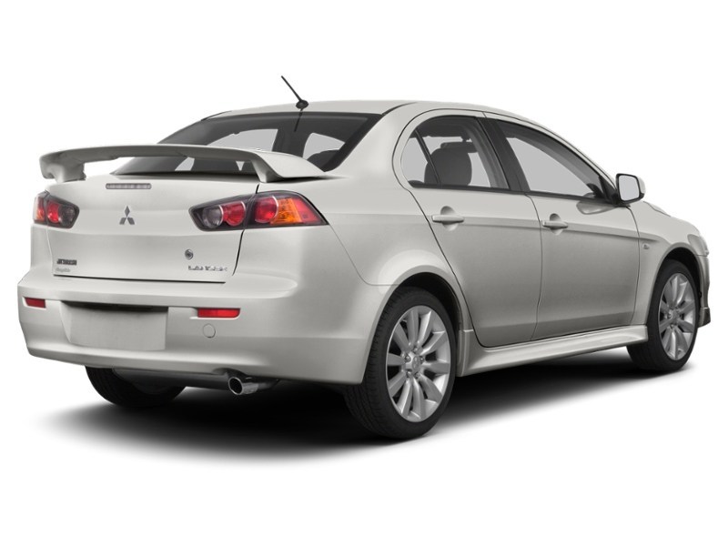 2013 Mitsubishi Lancer 4dr Sdn Man SE FWD Exterior Shot 2
