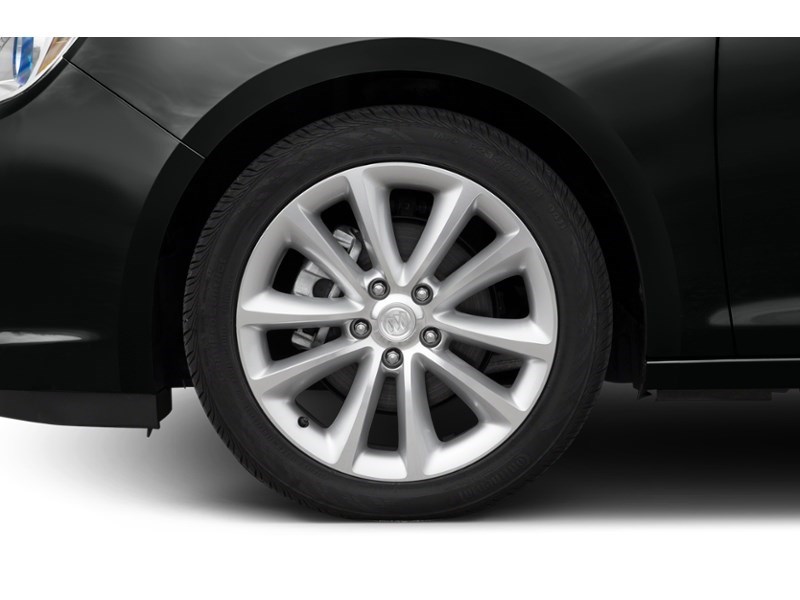 2015 Buick Verano 4dr Sdn Leather Group Exterior Shot 5