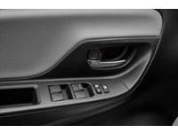 2016 Toyota Yaris 5dr HB Auto LE Exterior Shot 14