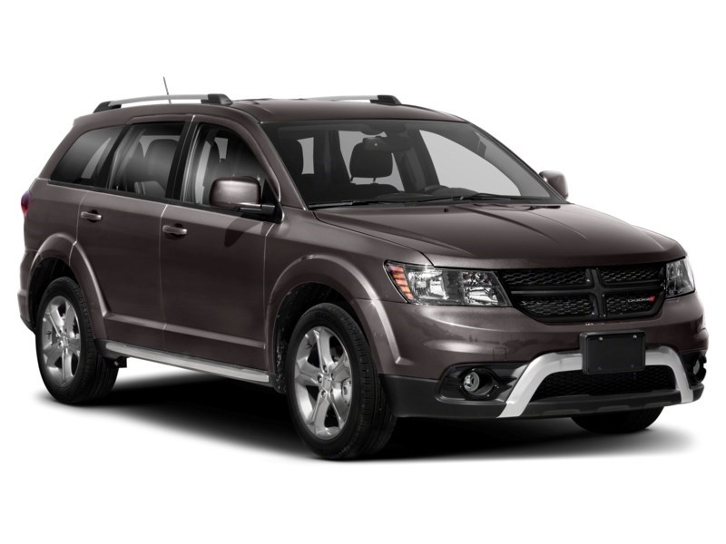 2016 Dodge Journey FWD 4dr Crossroad Exterior Shot 9