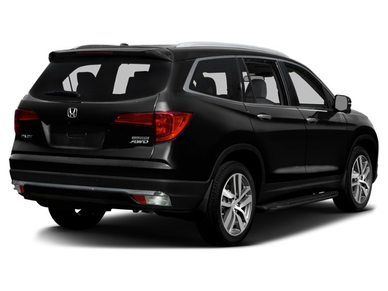 2016 Honda Pilot 4WD 4dr Touring Exterior Shot 2