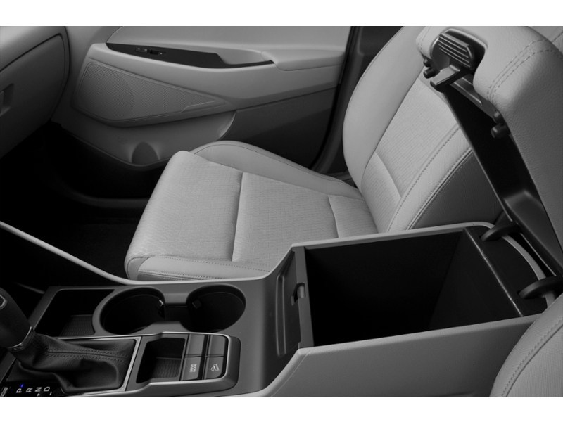 2018 Hyundai Tucson 2.0L Premium AWD Interior Shot 7