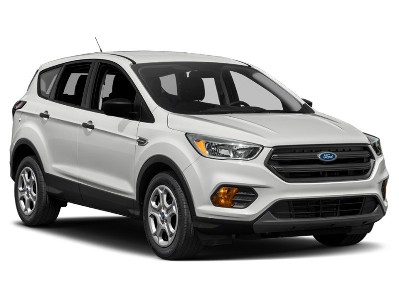 2019 Ford Escape SE FWD Exterior Shot 9