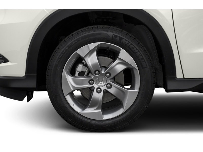 2017 Honda HR-V 4WD 4dr CVT LX Exterior Shot 5