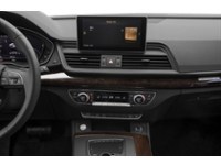 2020 Audi Q5 Progressiv 45 TFSI quattro Interior Shot 2