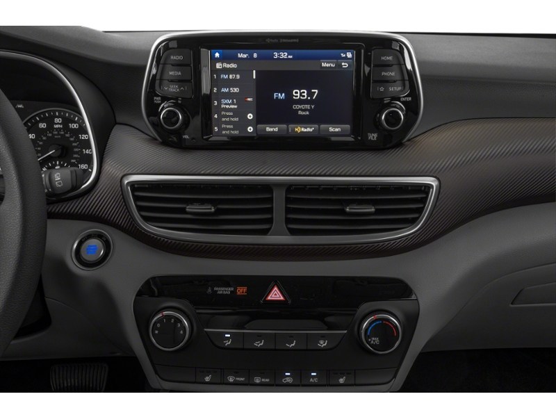 2021 Hyundai Tucson Preferred AWD Interior Shot 2