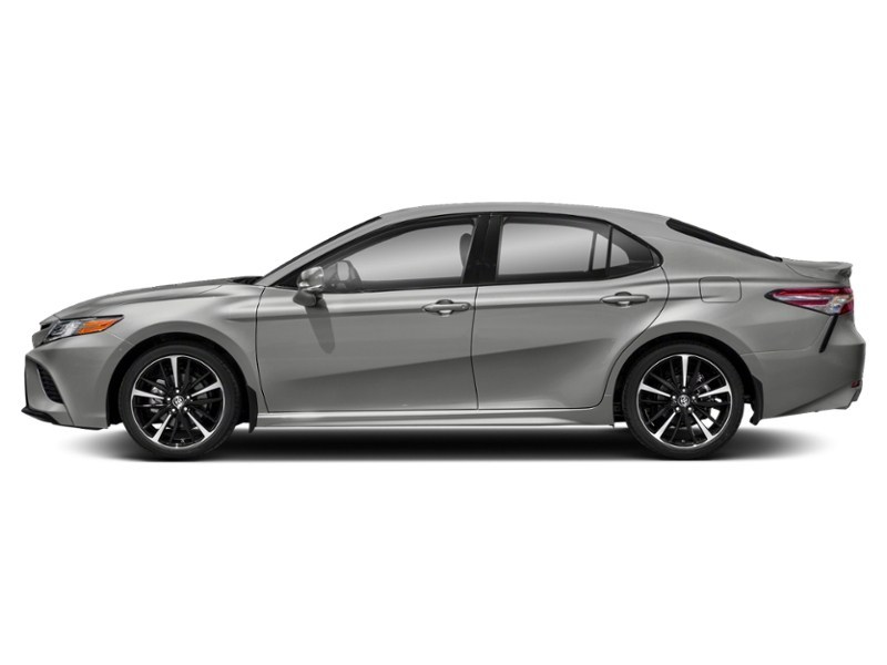 2018 Toyota Camry XSE Auto Exterior Shot 6