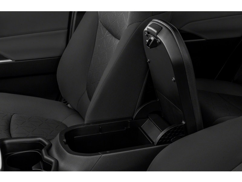 2021 Toyota RAV4 XLE AWD Interior Shot 7