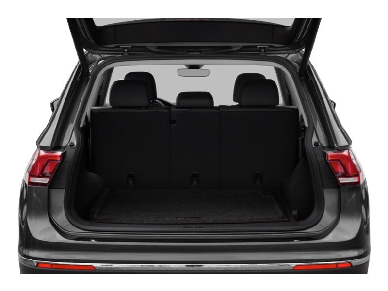 2019 Volkswagen Tiguan Highline 4MOTION Exterior Shot 4