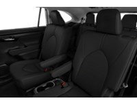 2022 Toyota Highlander XLE AWD Interior Shot 5