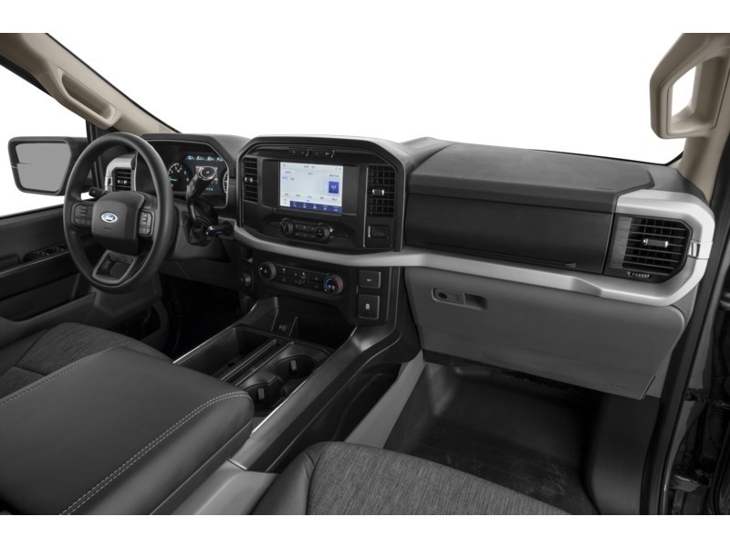 2022 Ford F-150 XL 4WD SuperCrew 5.5' Box Interior Shot 1