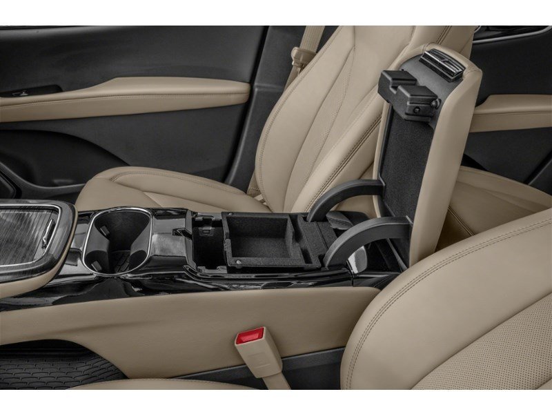 2021 Lincoln Nautilus Reserve AWD Interior Shot 7