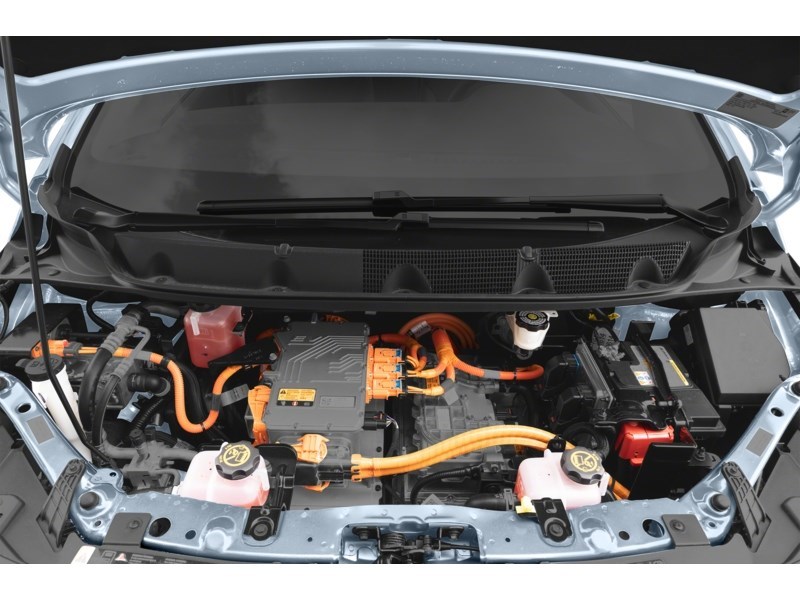 2022 Chevrolet Bolt EV 5dr Wgn 1LT Exterior Shot 3