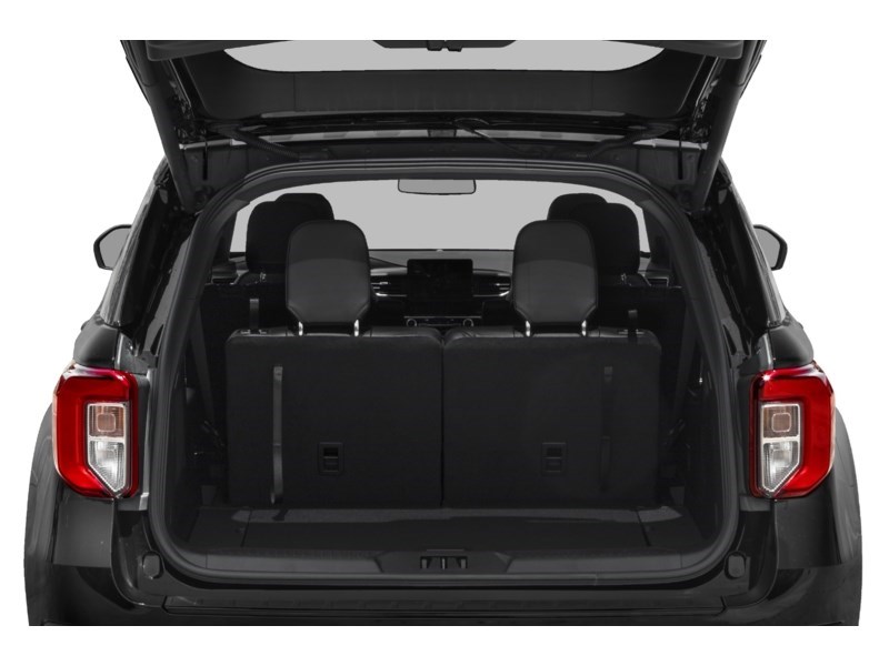 2023 Ford Explorer ST-Line 4WD Exterior Shot 4