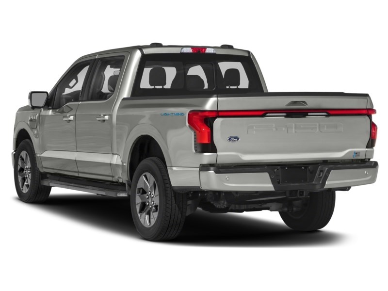 2023 Ford F-150 Lightning LARIAT 4WD SuperCrew 5.5' Box Exterior Shot 9