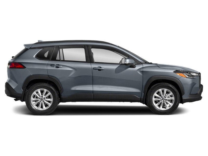 2022 Toyota Corolla Cross LE AWD Exterior Shot 10