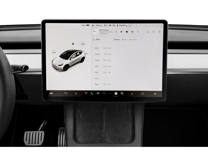 2023 Tesla Model Y Performance AWD Interior Shot 2