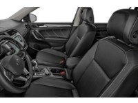 2024 Volkswagen Tiguan Comfortline 4MOTION Interior Shot 4