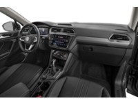 2024 Volkswagen Tiguan Comfortline 4MOTION Interior Shot 1