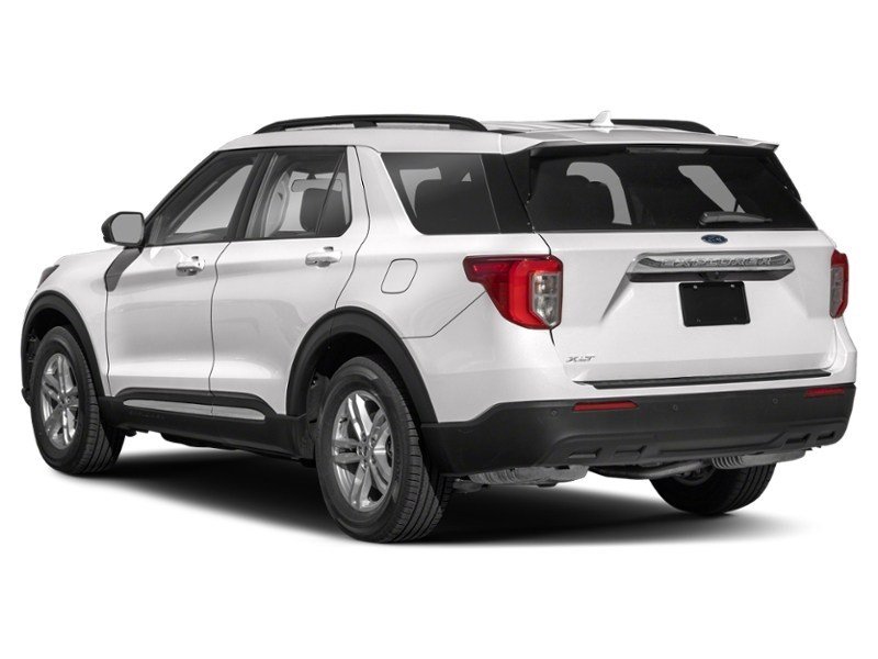 2023 Ford Explorer XLT 4WD Exterior Shot 9