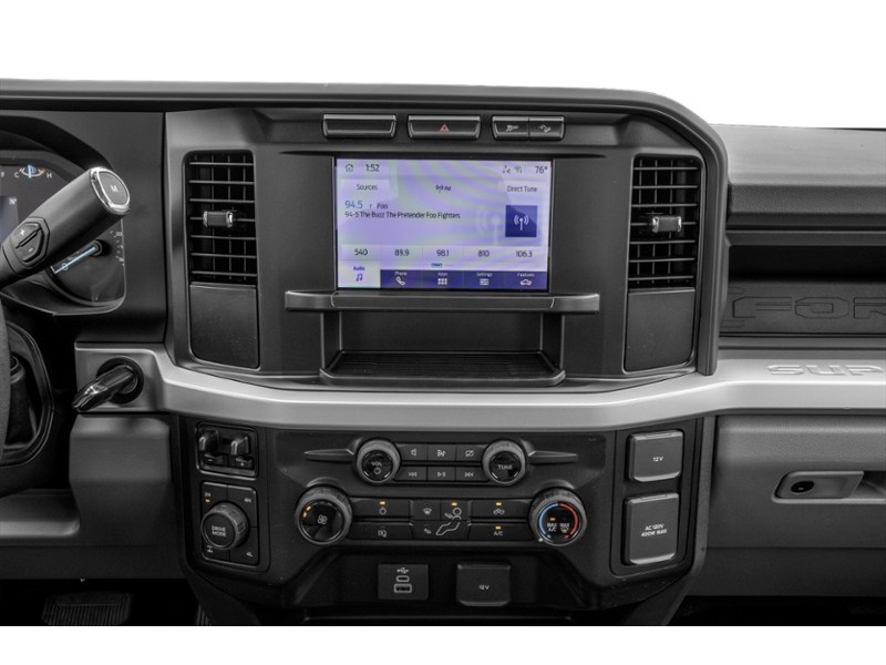 2027 Ford F-350 XL 4WD Crew Cab 6.75' Box Interior Shot 2