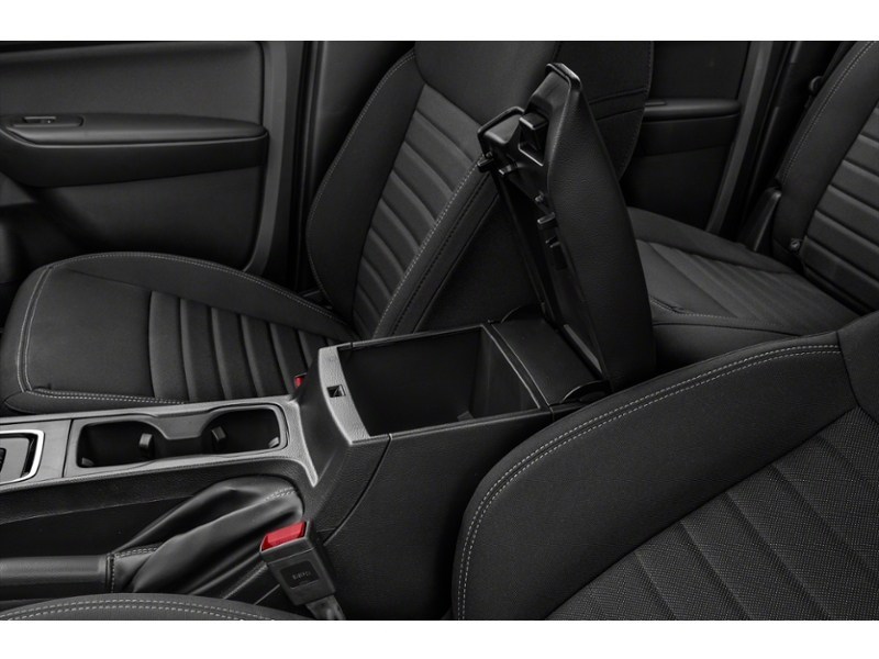 2022 Ford Ranger XLT 4WD SuperCrew 5' Box Interior Shot 7