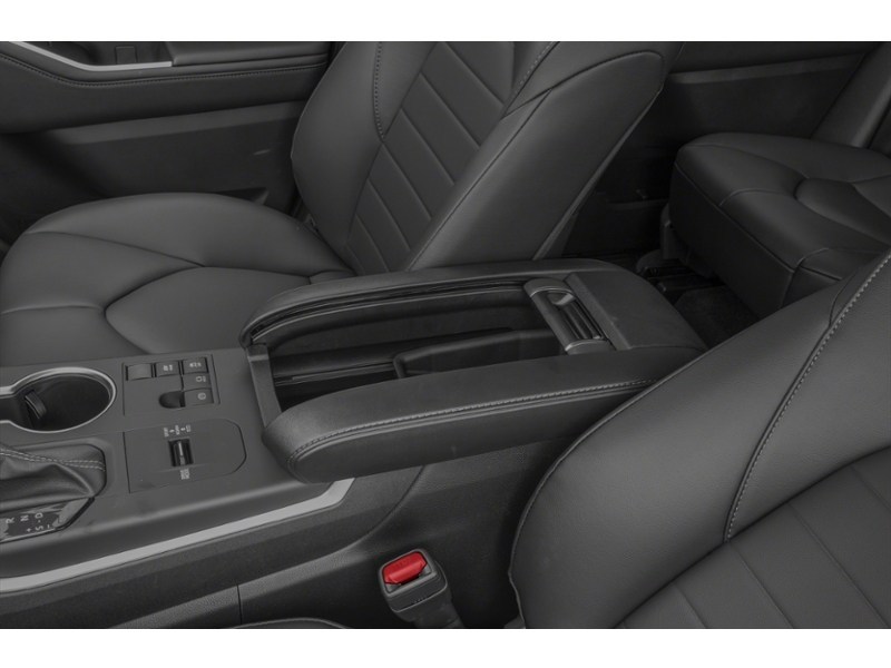 2024 Toyota Highlander Hybrid Hybrid XLE AWD Interior Shot 7