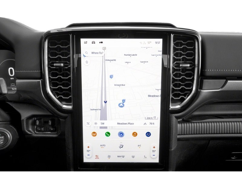 2026 Ford Ranger LARIAT 4WD SuperCrew 5' Box Interior Shot 8