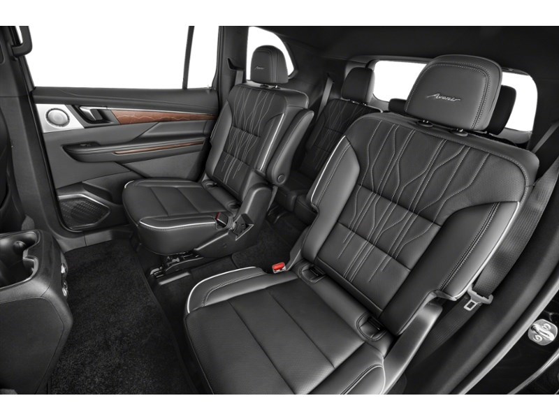 2026 Buick Enclave AWD 4dr Avenir Interior Shot 5