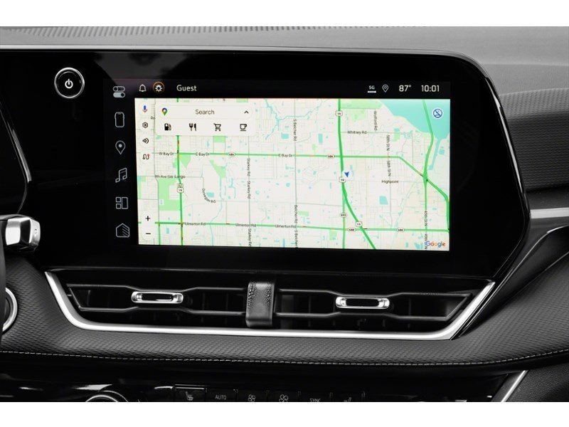 2027 Chevrolet Equinox AWD 4dr LT w/2LT Interior Shot 8