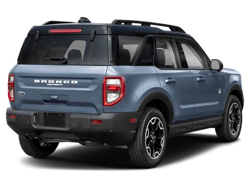 2026 Ford Bronco Sport Outer Banks 4x4 Exterior Shot 2