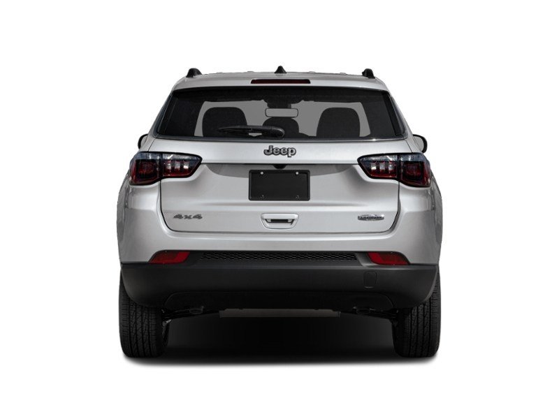 2025 Jeep Compass Altitude 4x4 Exterior Shot 7