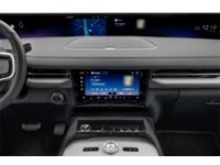2027 Lincoln Navigator Reserve 4x4 Interior Shot 2
