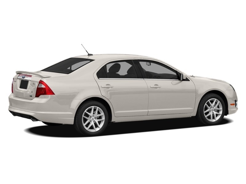 2012 Ford Fusion 4dr Sdn SE FWD White Platinum Metallic Tri-Coat  Shot 20