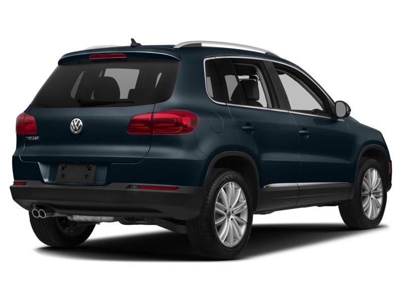 2017 Volkswagen Tiguan 4MOTION 4dr Wolfsburg Edition Night Blue Metallic  Shot 30