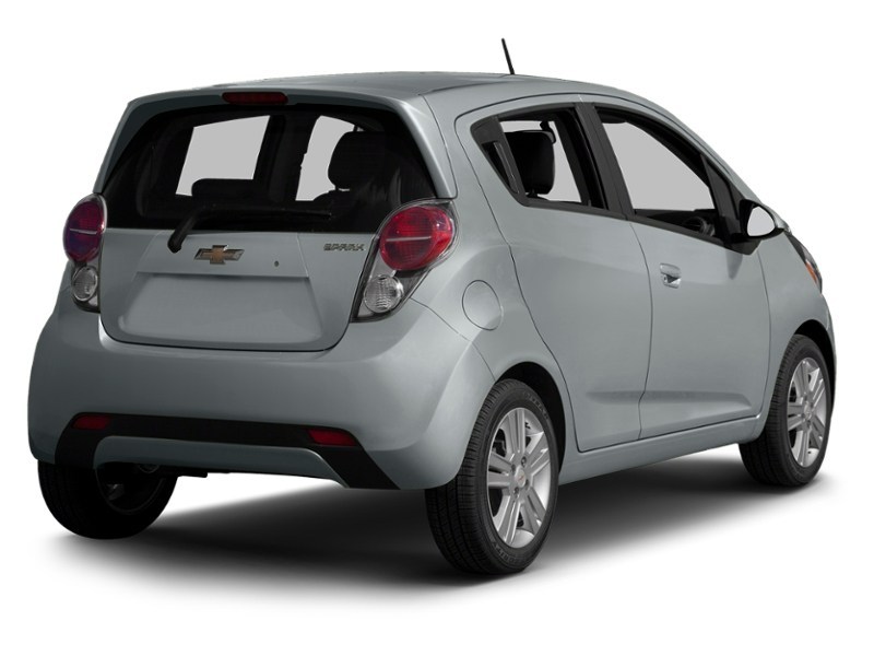 2013 Chevrolet Spark 5dr HB Auto 1LT Silver Ice Metallic  Shot 8