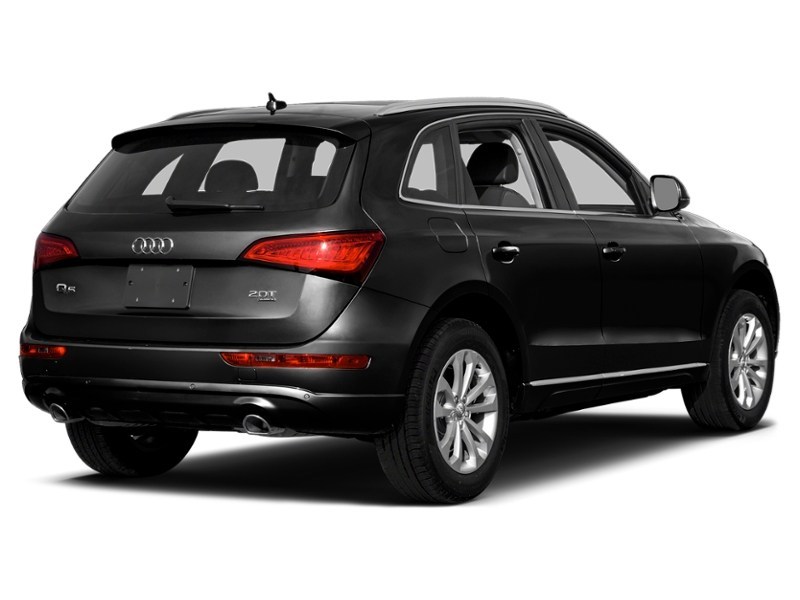 2014 Audi Q5 quattro 4dr 2.0L Technik Phantom Black Pearl Effect  Shot 44