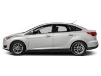 2015 Ford Focus 4dr Sdn SE Oxford White  Shot 45