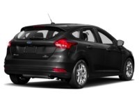 2015 Ford Focus 5dr HB SE Tuxedo Black Metallic  Shot 6